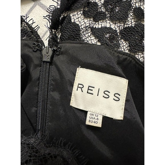 Reiss Suzy black lace Party jumpsuit, sleeveless Vneck and vback. Size 8 Women - Picture 3 of 7